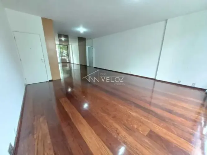 Apartamento - Padrão / Residencial / Leblon