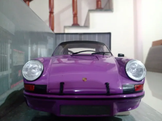 Miniatura Porsche RSR 1973 escala 1:18 marca SOLIDO