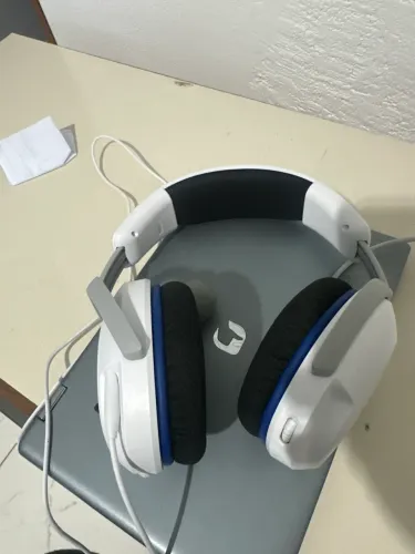 Fone de ouvir hyper X cloud stinger para console 