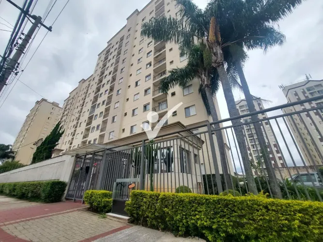 Apartamento com 2 Quartos para Alugar