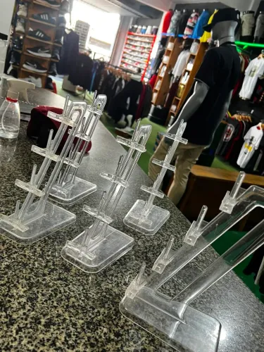 Vendo Repositores de Óculos