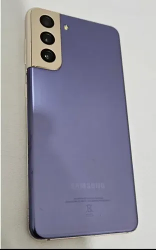 Samsung Galaxy S21 5g violeta - detalhes imperceptíveis