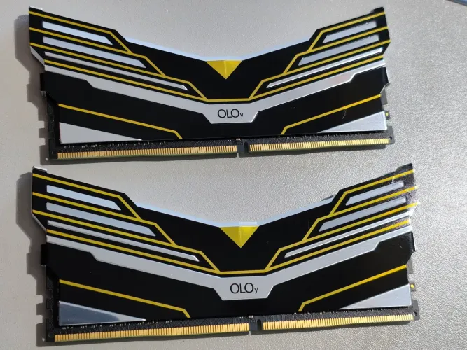 Memória DDR4 2x8gb 16gb RGB Sync 3200mhz CL 16