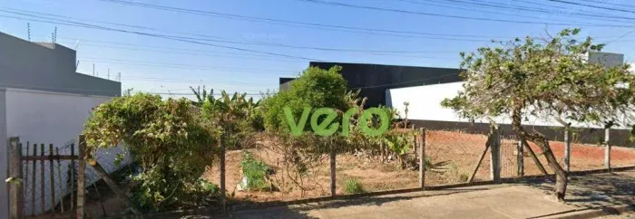 Terreno à venda no bairro Parque Universitário