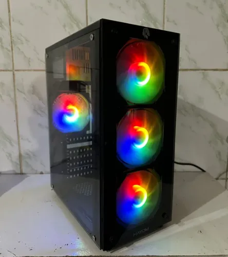 Vendo Gabinete Gamer 4 Fans + NVME 512GB + A520M