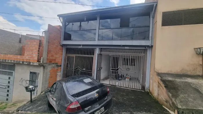 Excelente casa para locação.