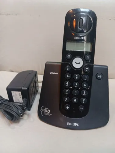 Telefone sem fio Philips CD140 para retirada de peças
