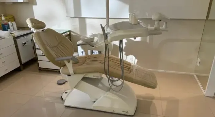 Cadeira odontológica Saevo ls200 pouco uso 