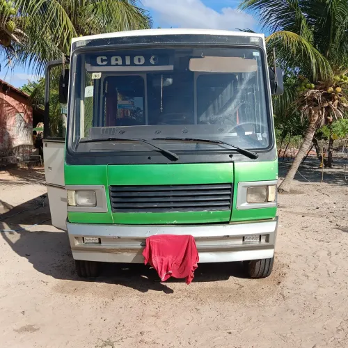 Micro ônibus rodoviário 