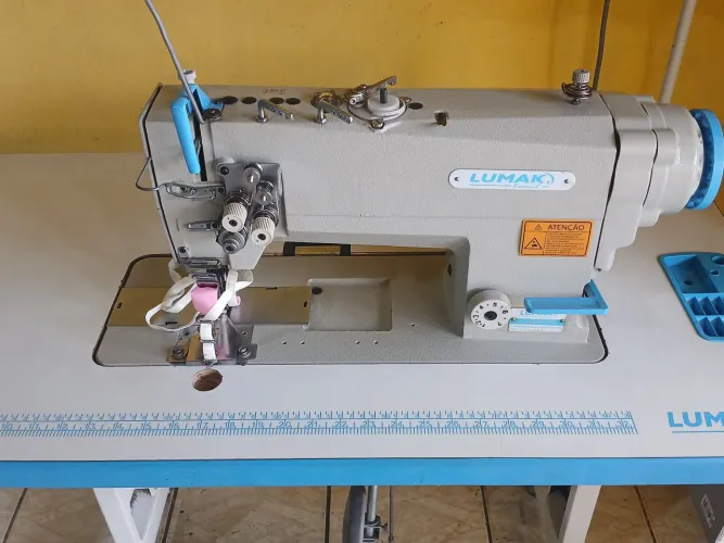 vendo máquina de duas agulhas barra fixa direct driver 