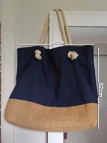 Bolsa feminina de lona e juta - ampla e prática , estilo casual. Detalhes na descrição 
