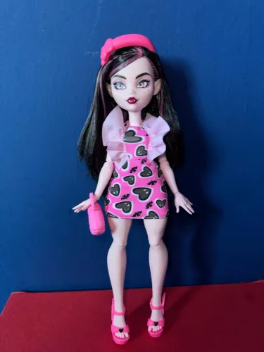 Draculaura Monster high 