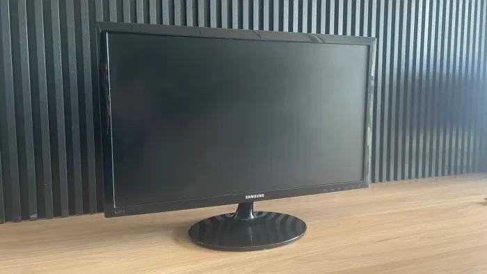 ? Monitor Samsung 24? Full HD Gamer - S24D332H | 75Hz | 1ms