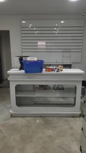 Balcão Caixa em Mdf