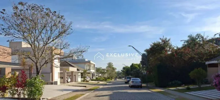 Terreno à venda, 555 m² - Condomínio Loteamento Reserva das Figueiras - São José dos Campo