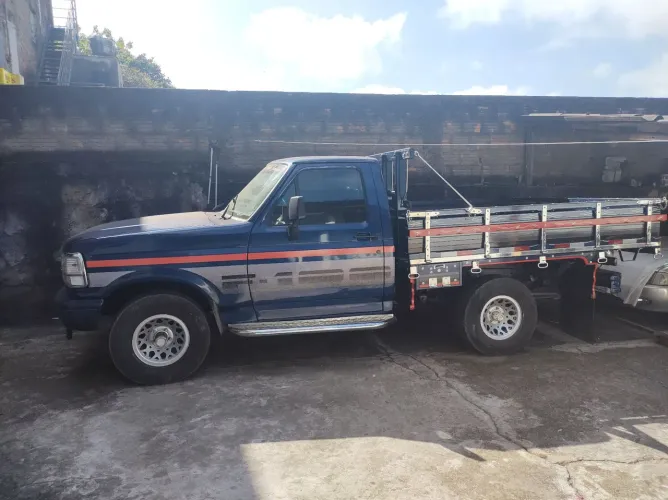 Ford F-1000 XL 4X4 Diesel Turbo 1998
