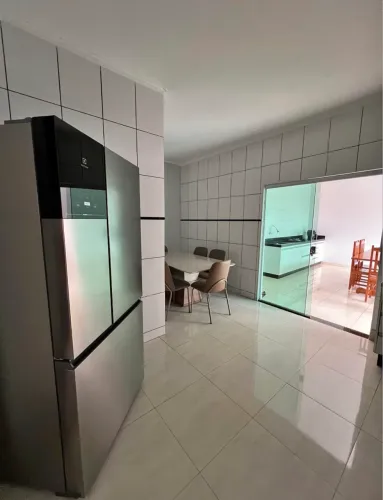 CD vendo essa casa em Serra sede 