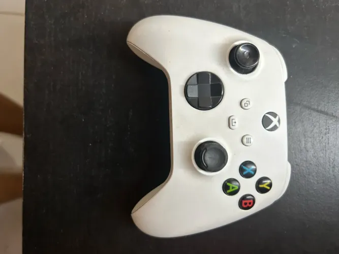 Controle de xbox series s + carregador de pilhas