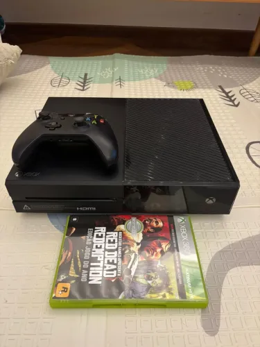 Xbox One 500gB com 1 controle caixa original
