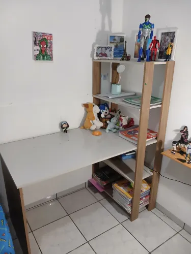 Mesa escrivaninha