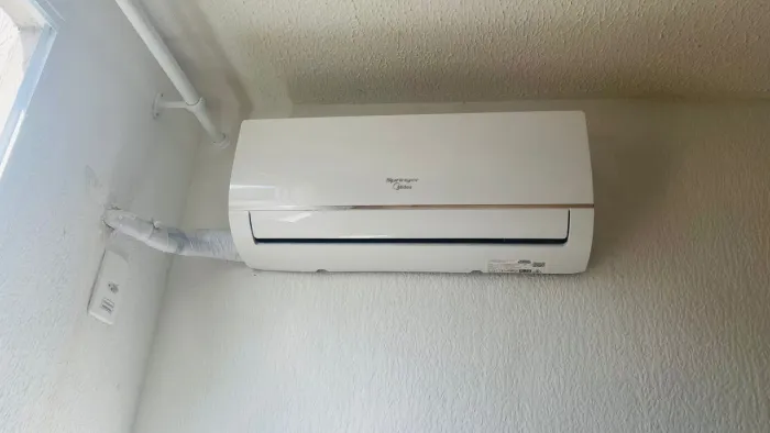 SPRINT MIDEA 12 MIL BTUS