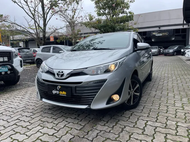 Toyota Yaris XLS Connect Sed. 1.5 Flex 16V Aut. 2022