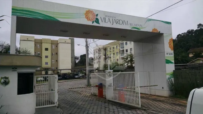 Apartamento com 2 dormitórios para alugar, 55 m² por R$ 1.800/mês - Itoupavazinha - Blumen