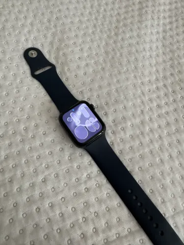 Apple Watch Series 6 44mm - CONSERVADO