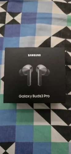 Samsung Galaxy Buds3 Pro com nota fiscal ? menos de 2 meses de uso