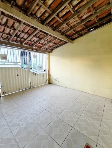 VENDO CASA NO JURUNAS JL