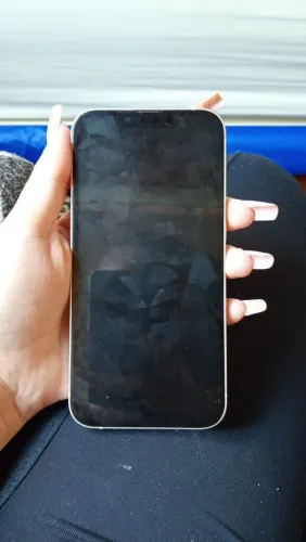 iPhone 13 128Gb semi novo