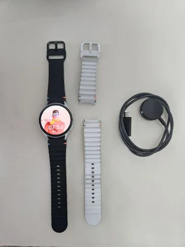Samsung Galaxy Watch 7 44mm (SM-L310) + Pulseira Extra Original + Carregador