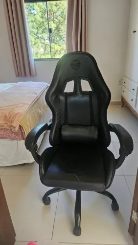 Cadeira Escritório Gamer Pichau Preta - Usada