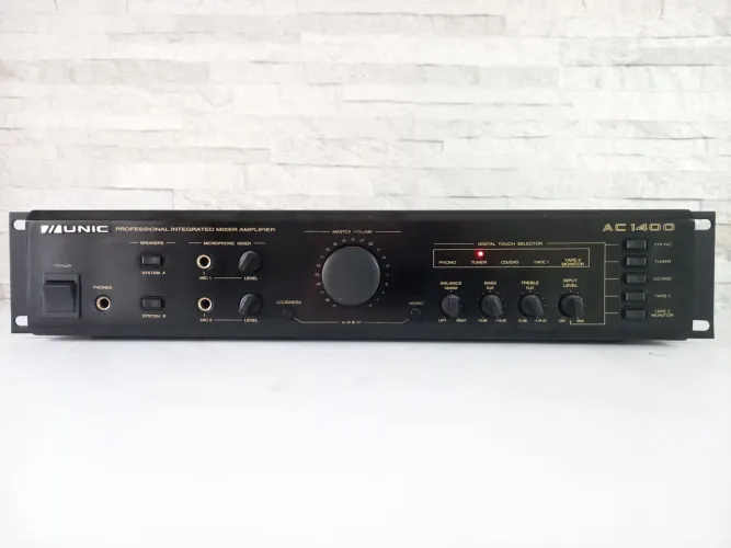 Amplificador Unic AC 1400, LINDO!!!!, funcionando perfeitamente. 