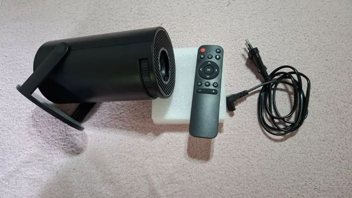 Projetor HY300 Preto