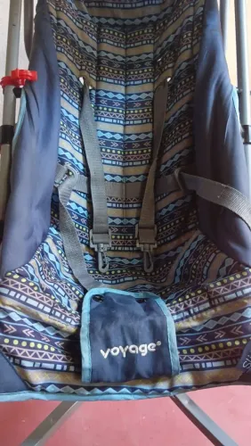 Carrinho de Bebê (Voyage)