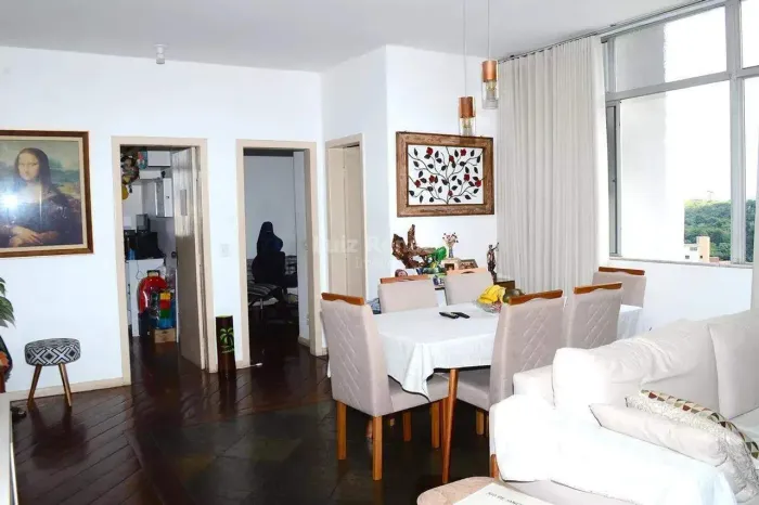 Apartamento à venda no bairro Santa Inês