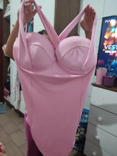 Vendo Roupas ?