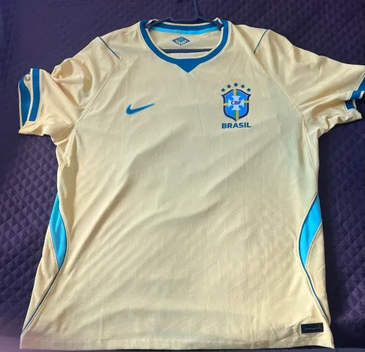 Camisa Oficial Nike Brasil Neymar