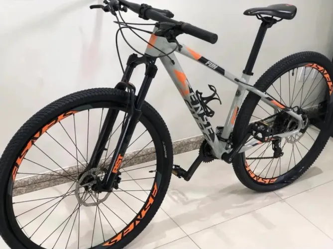 Bicicleta Sense Fun Comp Aro 29 - Freio Hidráulico Shimano - Estado de Nova!