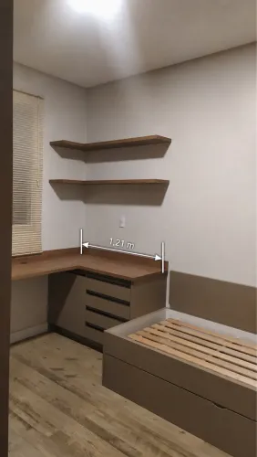 Vendo cômoda com gavetas + cama de solteiro com cama auxiliar