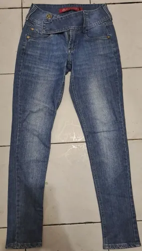 Calça handara