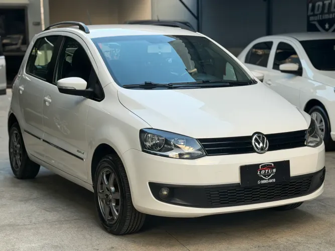 Volkswagen Fox Prime/higli. 1.6 Total Flex 8V 5P 2014
