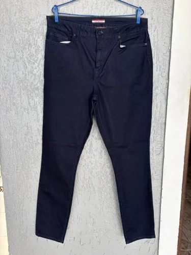 Calça Jeans Tommy Hilfiger 42
