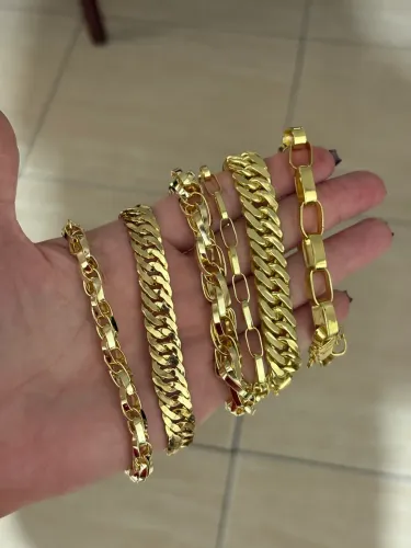 Pulseiras banhados a ouro