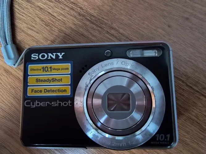 sony cyber-shot DSC-S930 10.1 mp digital camera