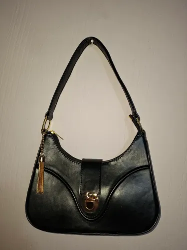 Bolsa Preta Ombro