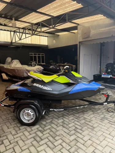 Jetski seadoo spark 90