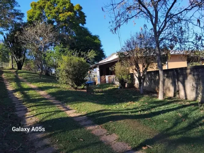 SÍTIO COMPLETO À VENDA - BAIRRO DOS CARNEIROS - Paraisópolis