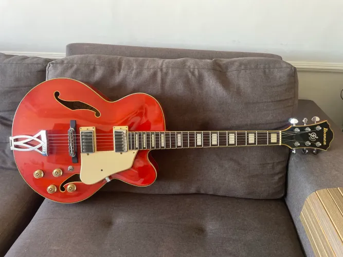Guitarra Ibanez Semi Acústica AF75